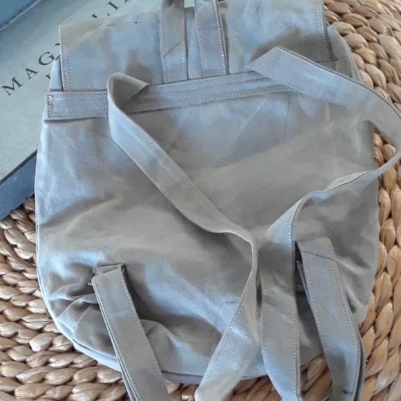 BARREL SHACK...NWOT..CARTER BACKPACK - Picture 7 of 7